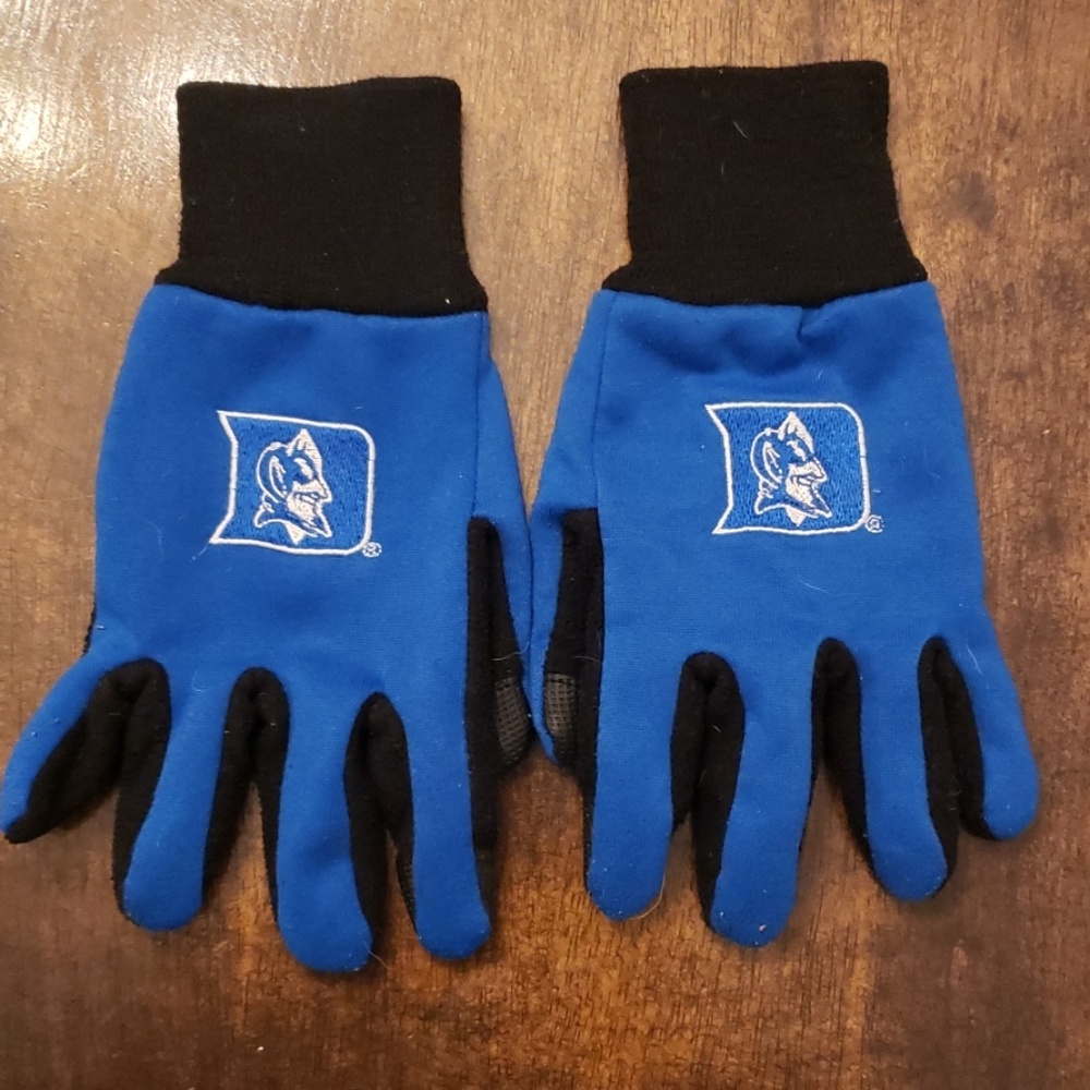 Duke Blue Devils gloves